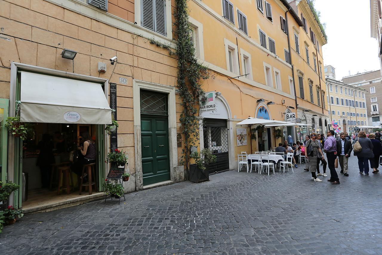 Bed and Breakfast Domus Croce Rom Exterior foto